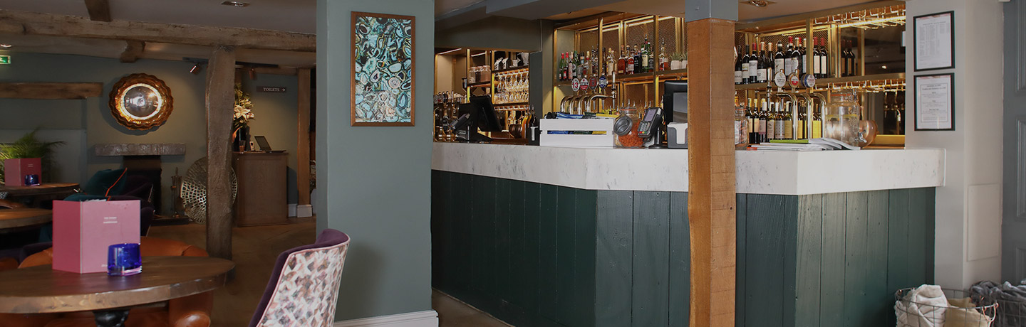 theswanamersham-pubhero.jpg